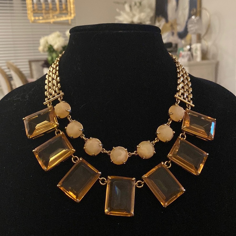 Ann Taylor Peach Bib Necklace